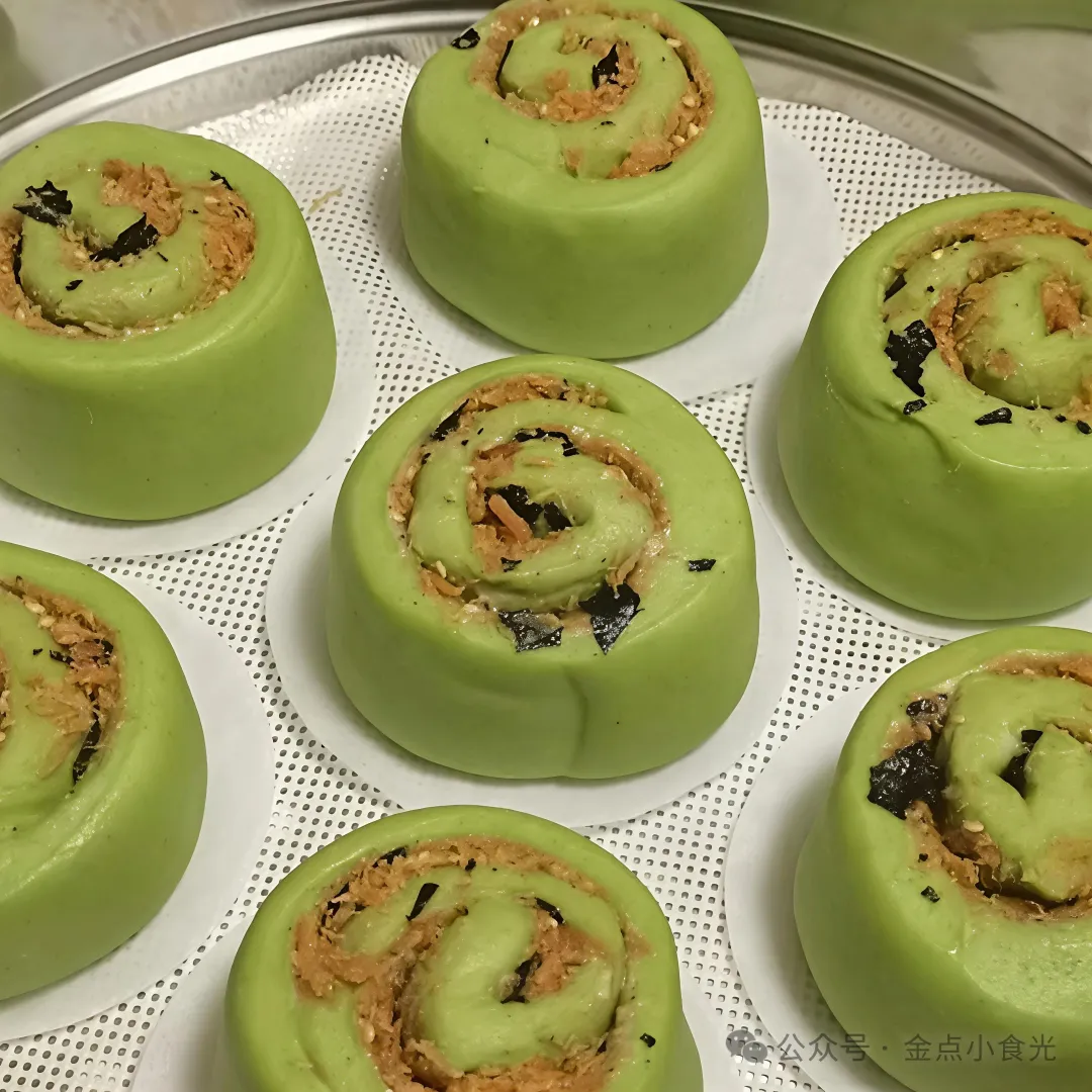 菠菜肉松花样馒头:营养与美味的创意融合