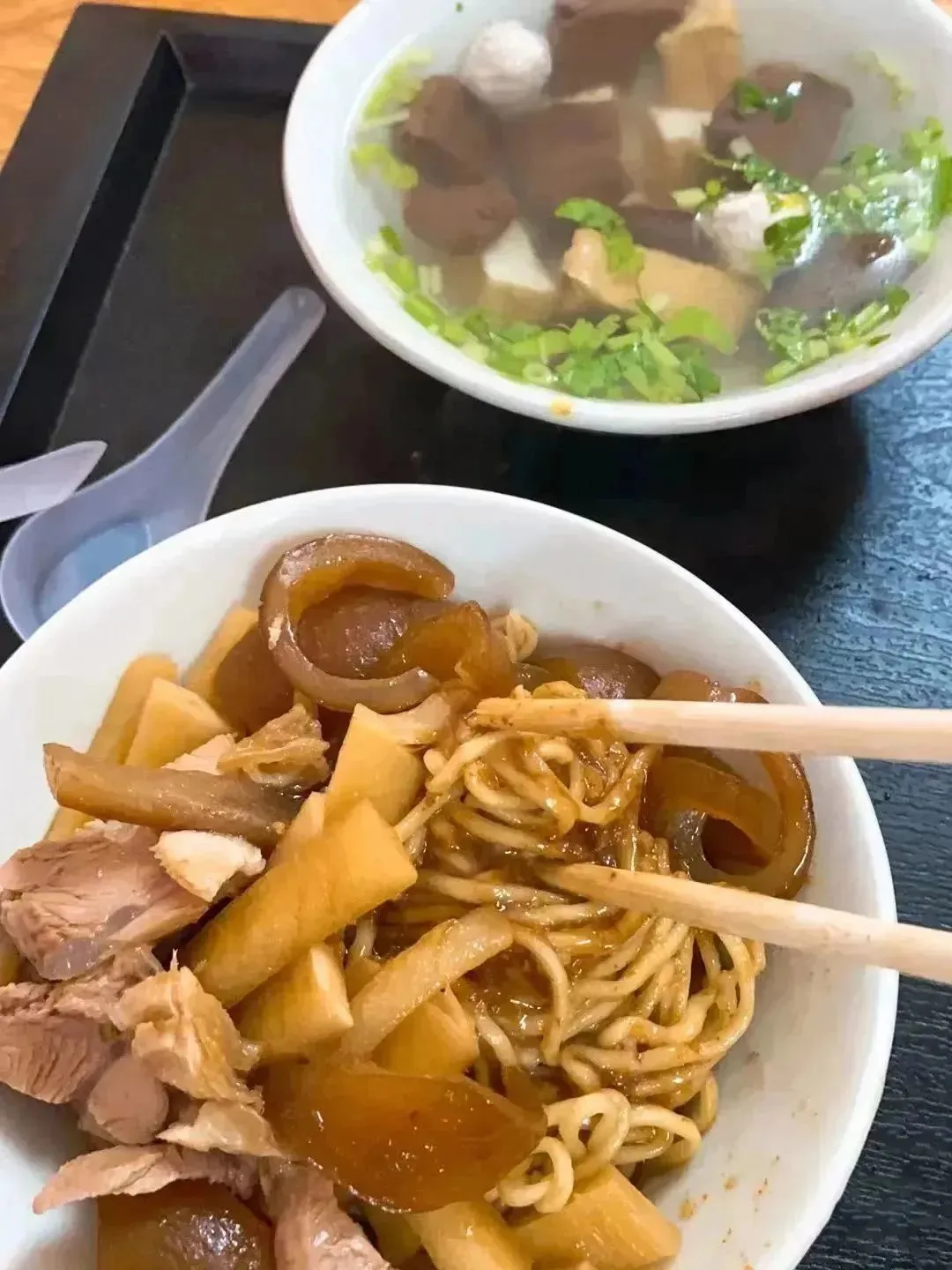 福建漳州三面环山,一面环海餐饮美食,吃不尽的山珍海味
