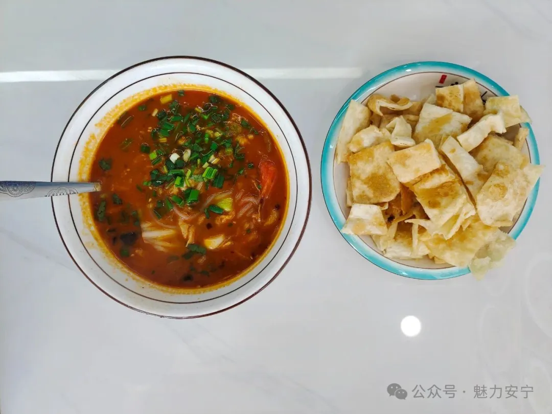 云南安宁八街老顺羊肉&撒拉兰州拉面,鲜到骨子里,馋到上头