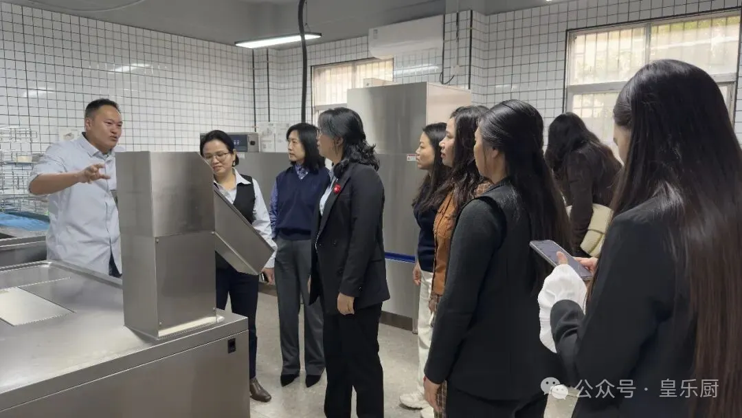 皇乐厨工厂商厨设备展成功举办,开启智慧餐饮新篇章