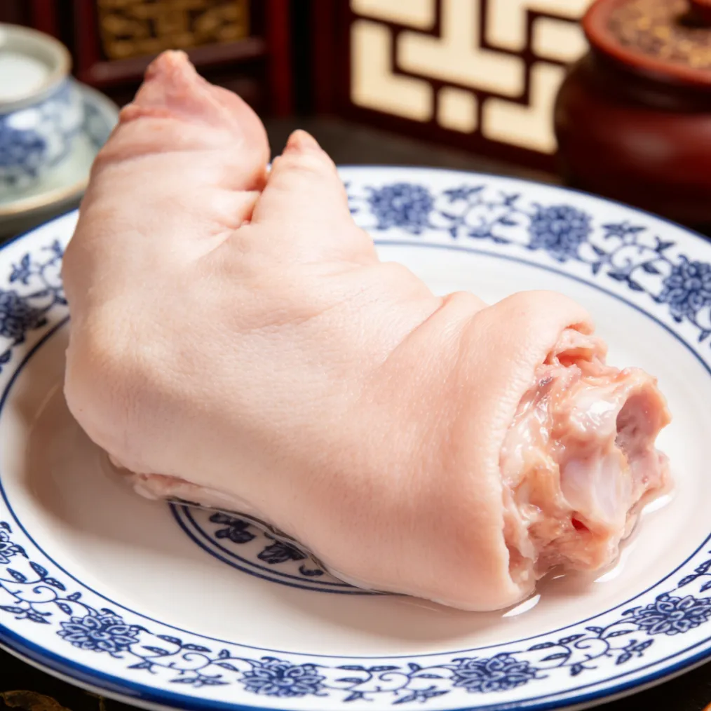 当餐从食材到餐桌:猪蹄 · 步步登高的吉祥美味