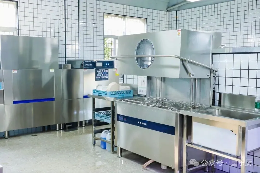皇乐厨工厂商厨设备展成功举办,开启智慧餐饮新篇章