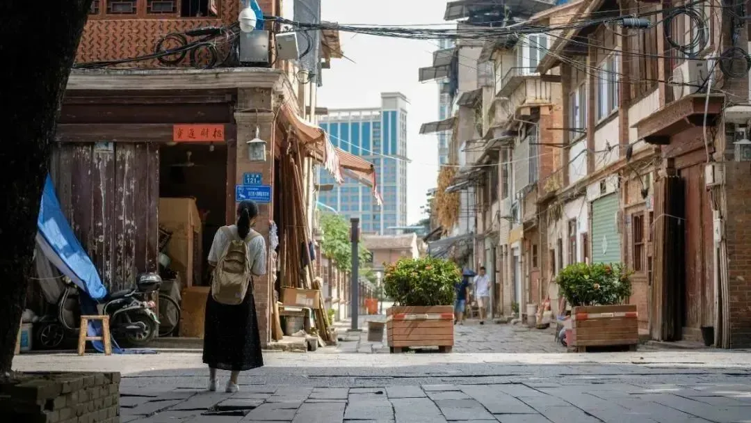 福建漳州三面环山,一面环海餐饮美食,吃不尽的山珍海味
