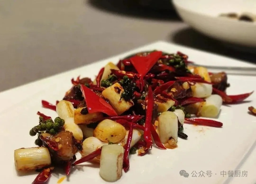 当餐推荐酒楼融合菜,进店必点爆款