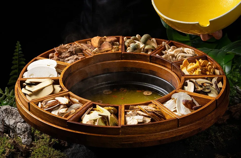 日翻台高达6轮！云南又出餐饮“新顶流”？