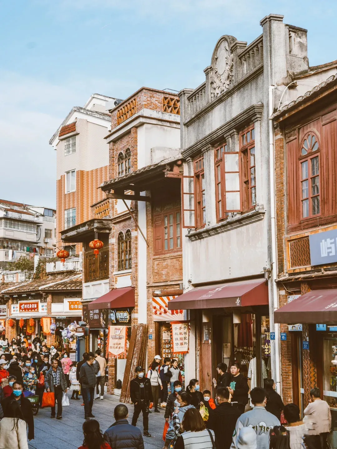 福建漳州三面环山,一面环海餐饮美食,吃不尽的山珍海味