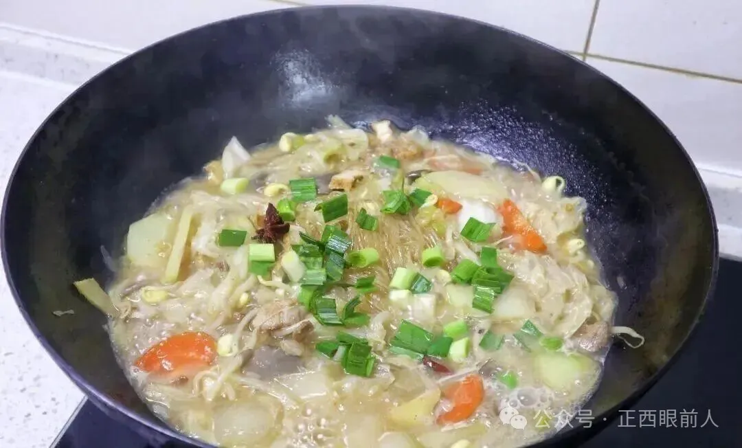 天冷就爱这一锅!多种食材一锅出