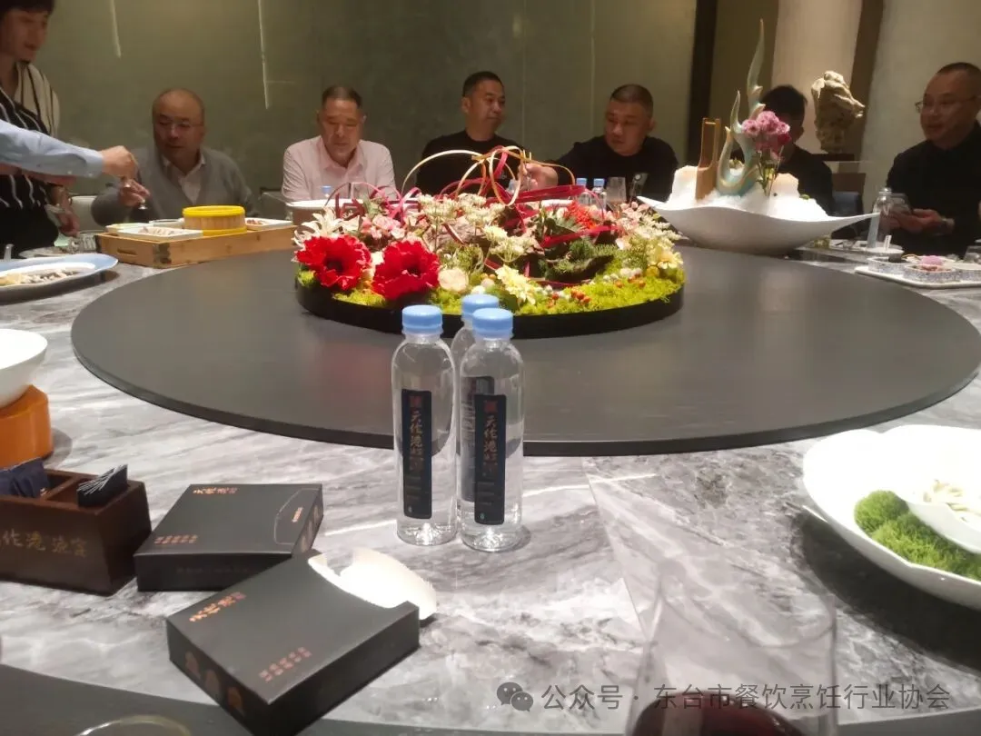 中国第一县（市）的餐饮掌门人是我俫东台人