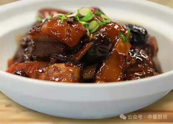 当餐酒楼特色菜，风味浓郁，惊艳味蕾