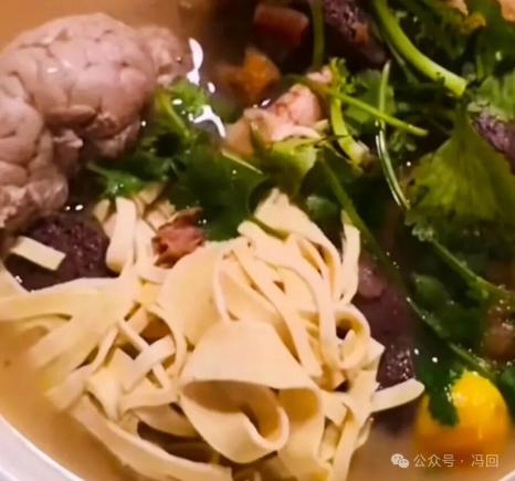 河南美食——汝南鸡肉丸子汤