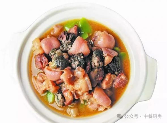 当餐酒楼地方特色菜，匠心秘制，桌桌必点