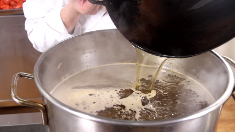 当餐实力打造实体店砂锅技术配方