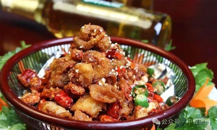 当餐酒楼地方风味菜，臻选好料，一口难忘