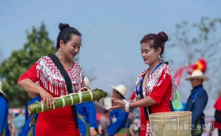 芭蕉叶=德宏美食盲盒?打开全是味蕾惊喜