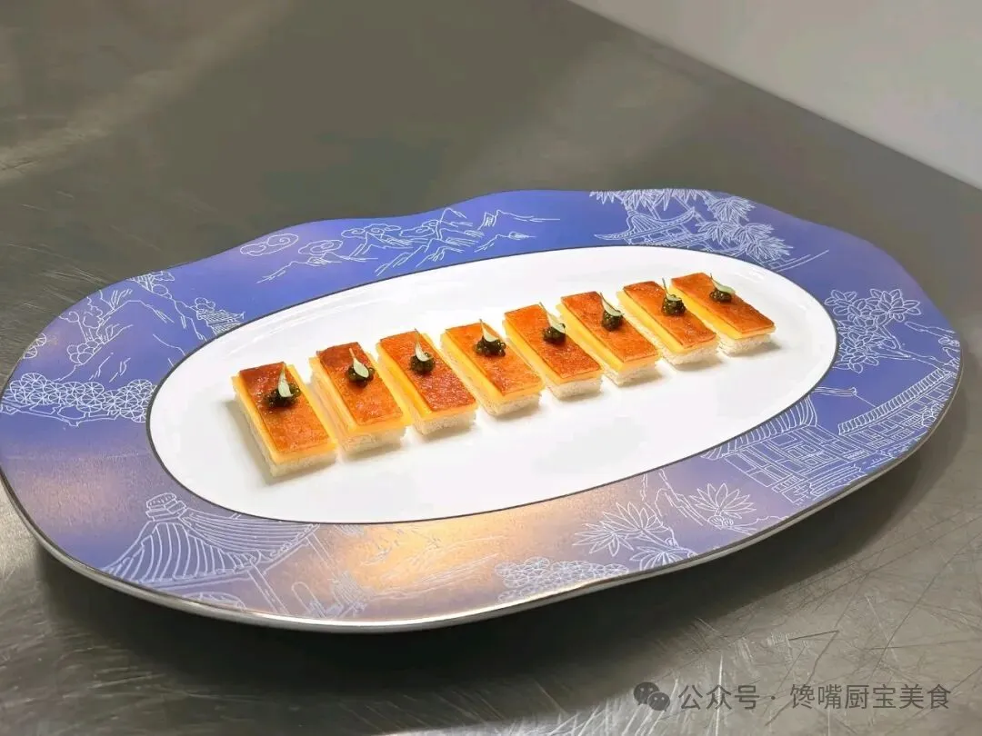 实拍高端冷菜摆盘封神现场!餐饮人必学的摆盘技巧,解决90%颜值痛点