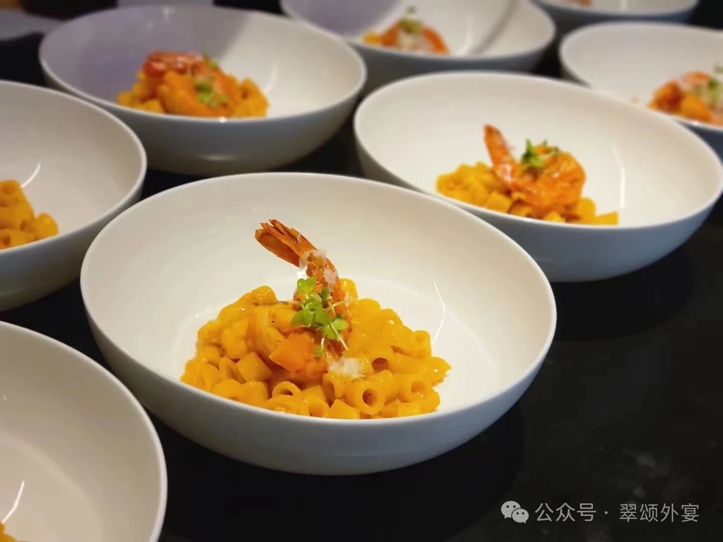 南京翠颂餐饮企业年会宴会上门服务