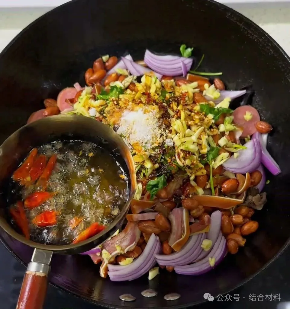 过年必做的凉拌菜,8样食材往一起拌,香得迷糊!