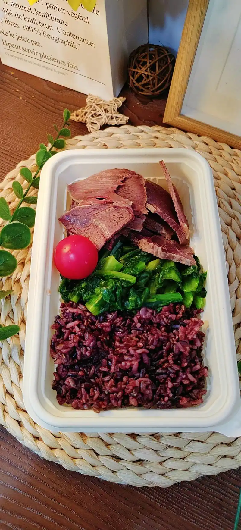 当餐优选减脂餐和简餐供应链热销品类以及食材搭配