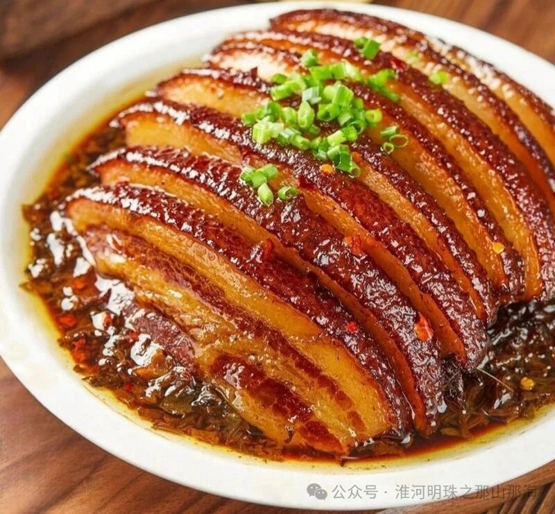 盱眙梅干菜扣肉，地道的家常味道