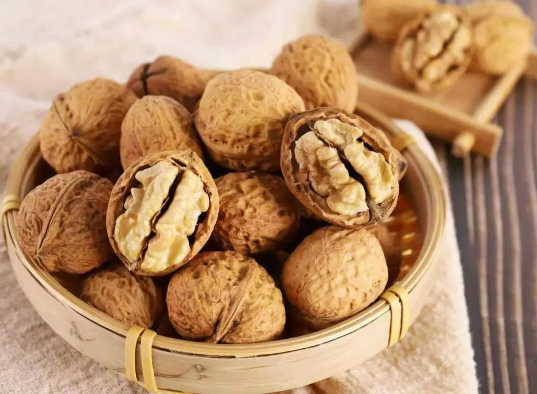 宾川拉乌百年有机古树核桃焕发新活力