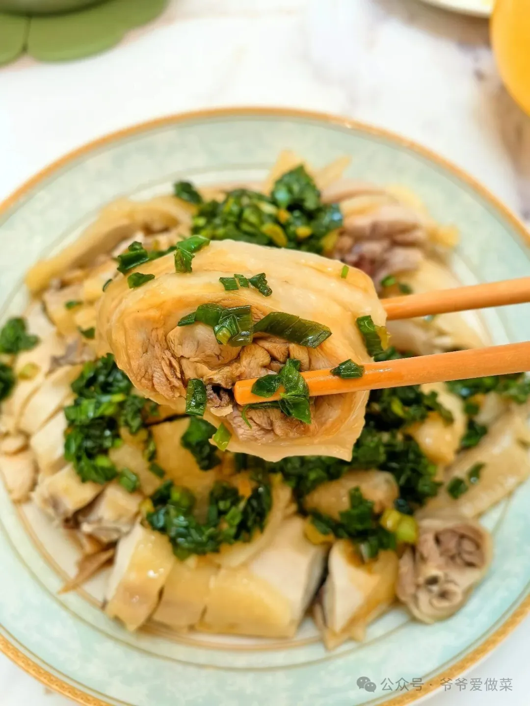 广东人超爱的葱油鸡，一定要试试，食过返寻味