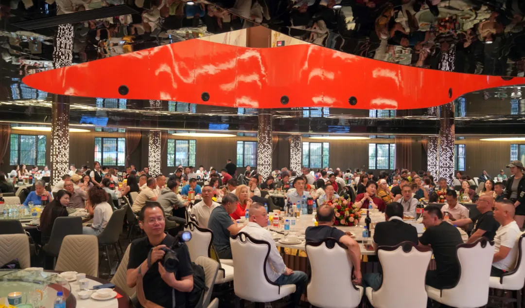 高档中餐厅潮富城盛大开业 带来多元餐饮新体验