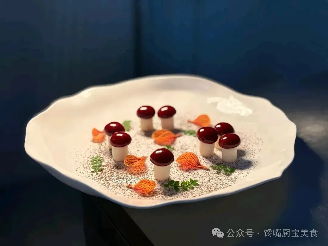 实拍高端冷菜摆盘封神现场!餐饮人必学的摆盘技巧,解决90%颜值痛点