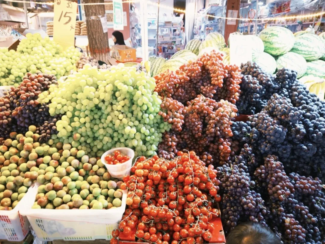 高原西宁的舌尖盛宴与夜市烟火