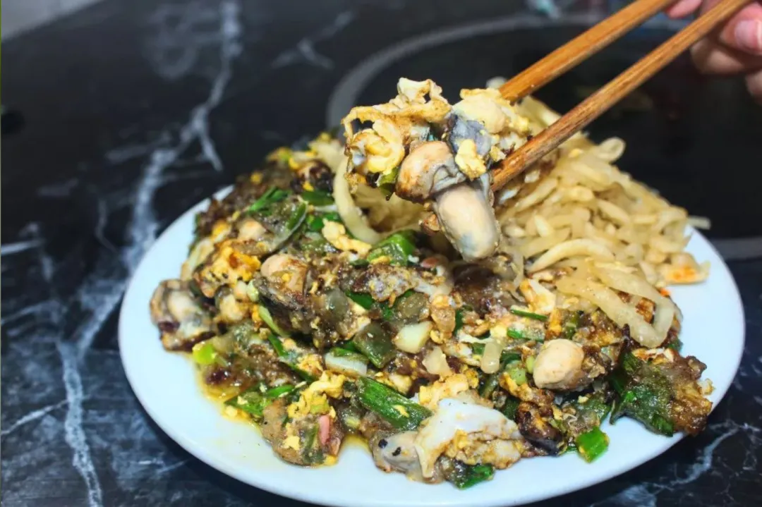 石狮凤里美食福记蠔仔煎