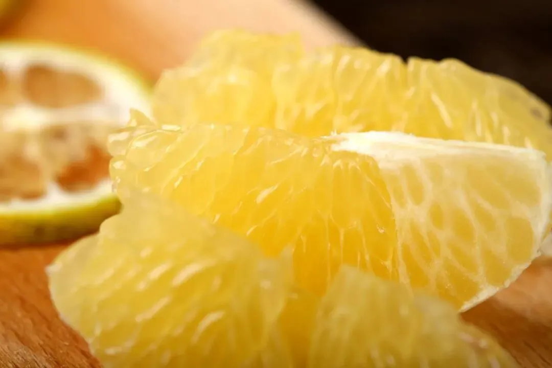 广西武鸣皇帝柑兼具橙子的脆甜清香和橘子的细嫩多汁