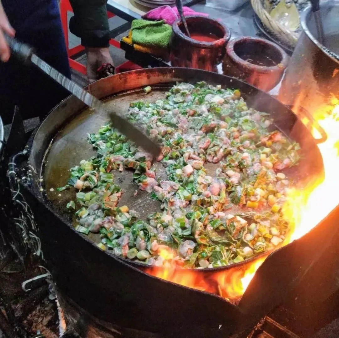 石狮凤里美食福记蠔仔煎