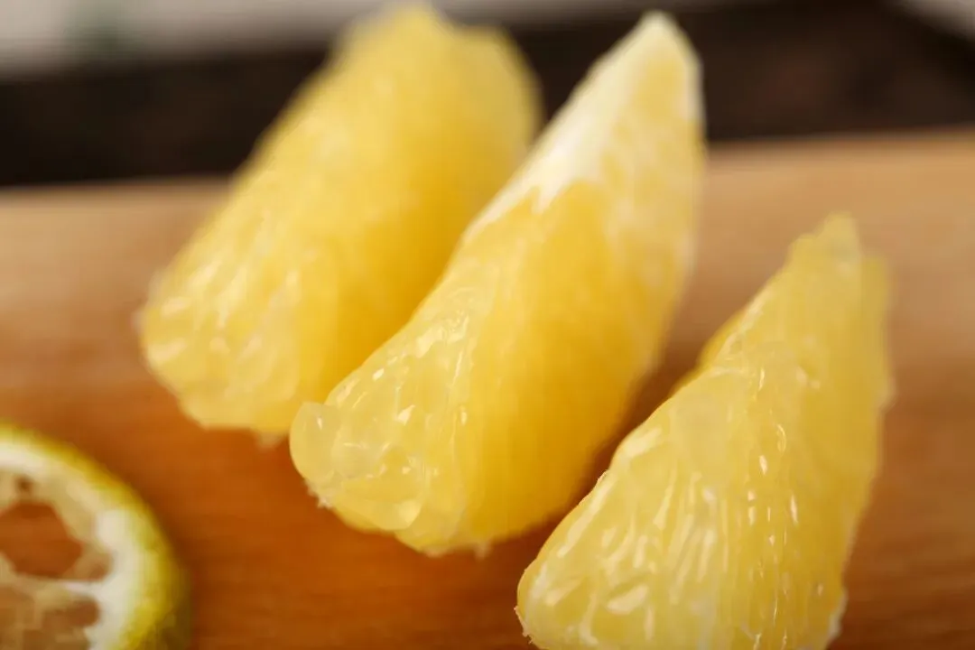 广西武鸣皇帝柑兼具橙子的脆甜清香和橘子的细嫩多汁