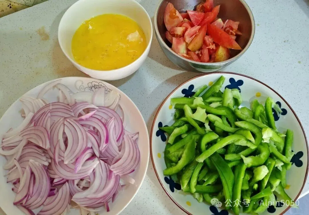 超好吃的打卤面,食材常见,做法也不难!