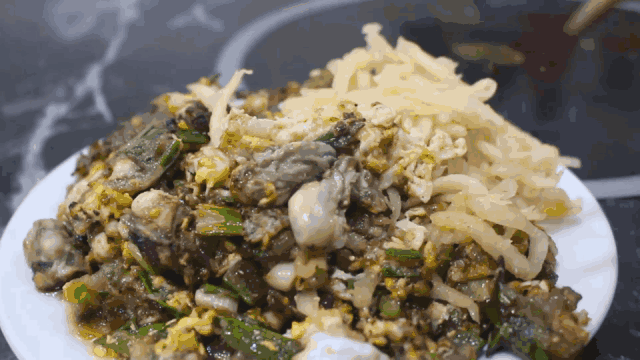 石狮凤里美食福记蠔仔煎