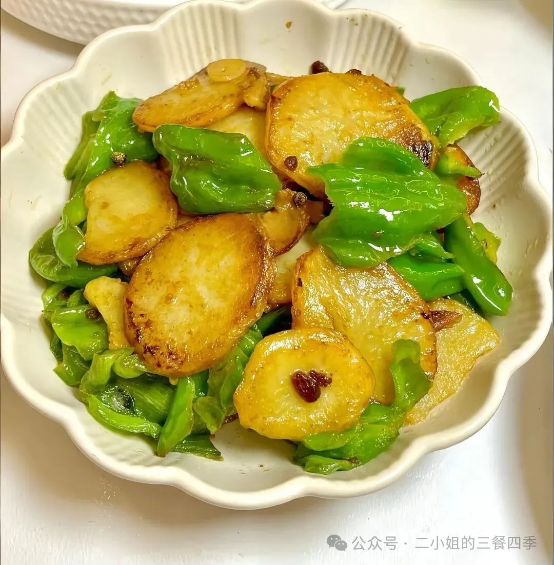 简单的食材做出不简单的菜肴,辣子鸡好吃又下饭