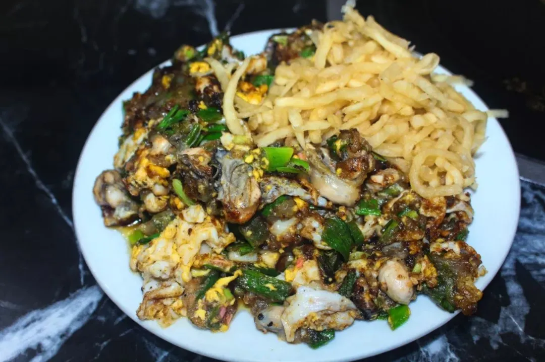 石狮凤里美食福记蠔仔煎