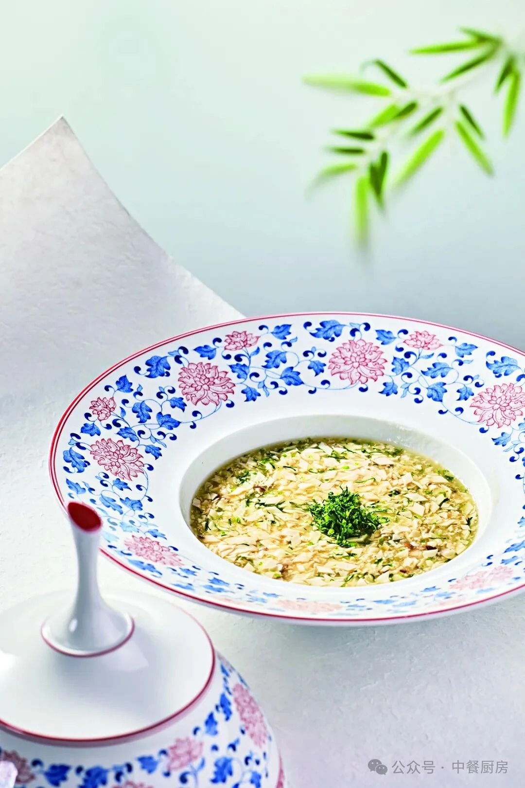 当餐酒楼招牌菜,选料严格把关