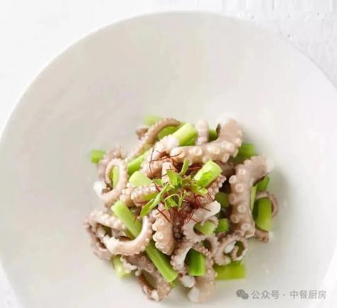 当餐酒楼特色菜，匠心秘制，桌桌必点