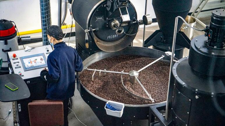 当餐优选一杯好咖啡的起点，藏在质优咖啡豆里的匠心