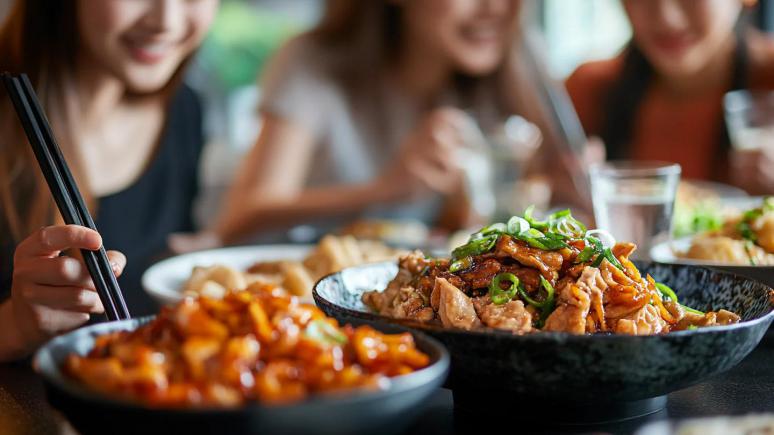 质价比餐饮与养生茶饮创新