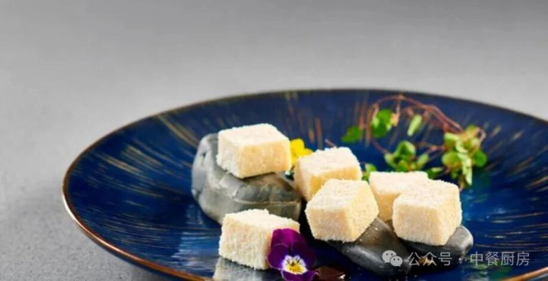 当餐酒楼特色菜，油香扑鼻