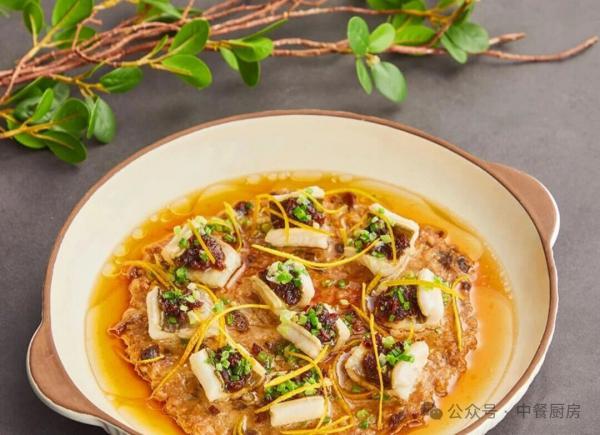 当餐酒楼旺销菜，慢火细烹，韵承东方