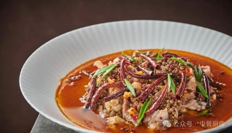 当餐酒楼热卖菜，承古融今，味藏风雅