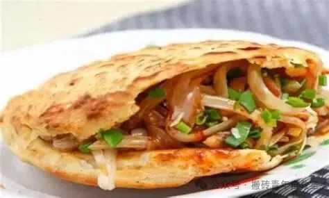 一青二白三红,一口解锁南充地道风味