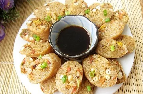 寻味湖北黄陂糯米灌肥肠：一口软糯，一肠乡愁！