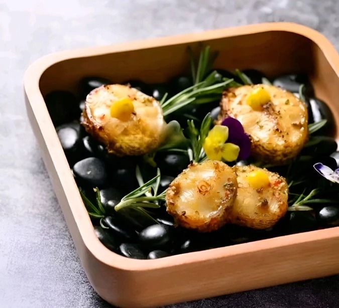 当餐酒楼精品菜,老少皆宜