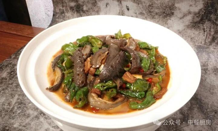 当餐酒楼融合菜，诚意满满一整桌