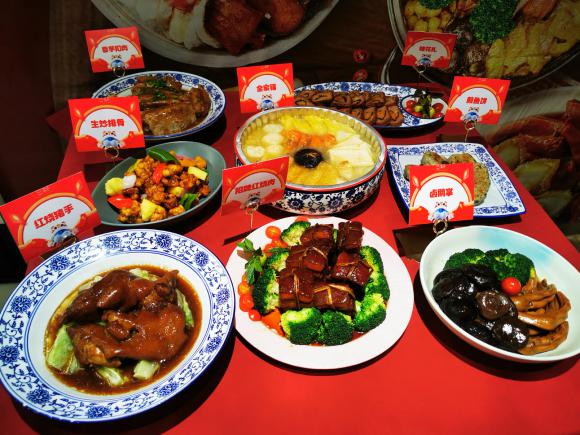 2026马年餐饮裂变方案3个创新玩法，让老客带新客，春节营收翻番