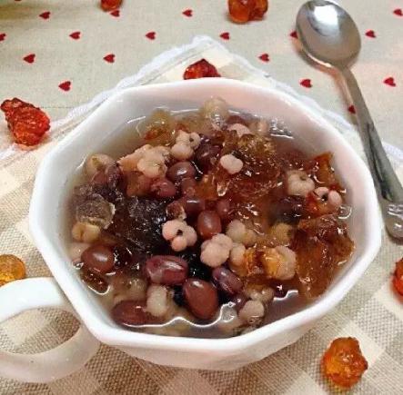 桃胶可以缓解压力、抗皱嫩肤!!附桃胶美食菜谱大全(太齐全了） 请