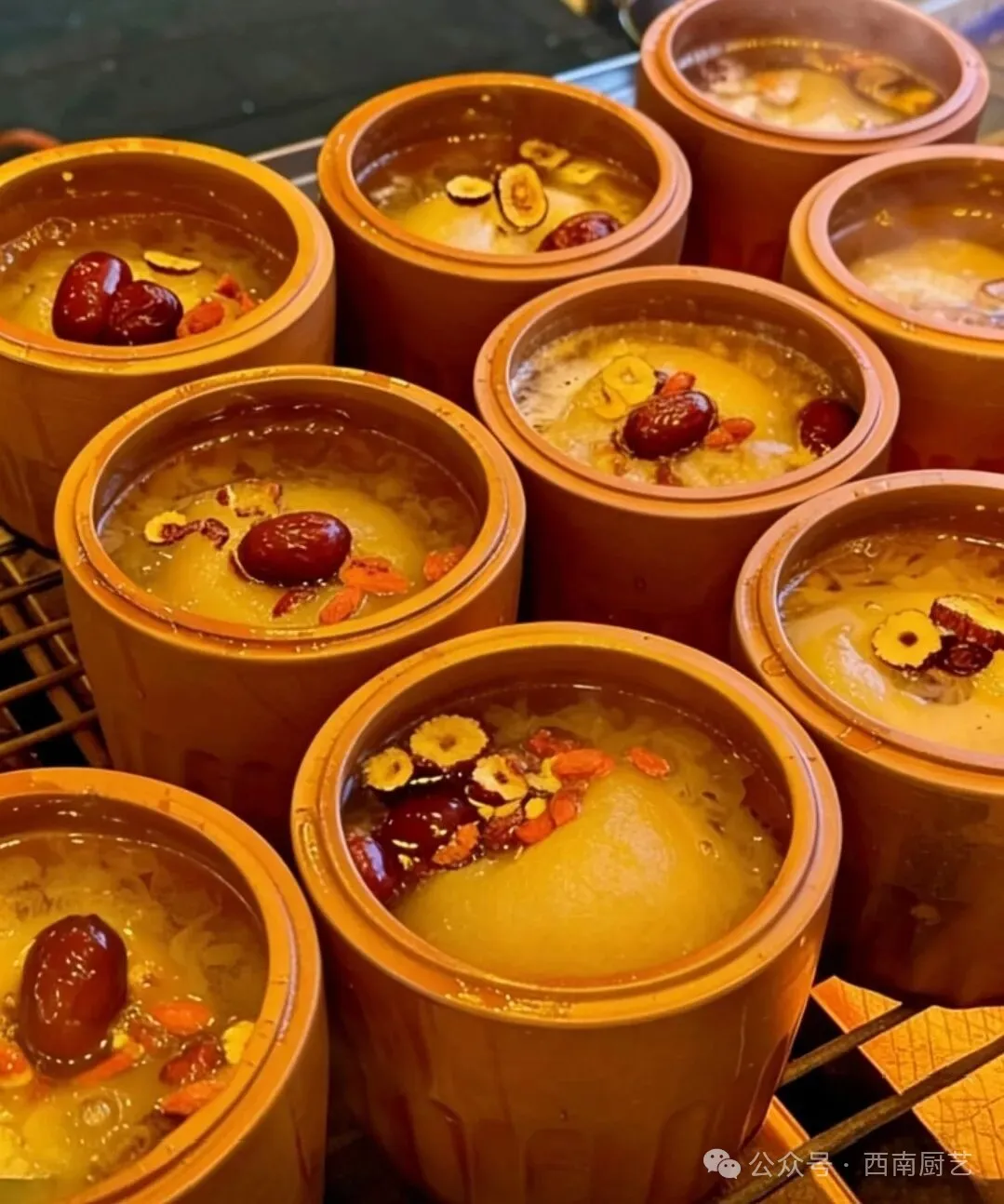 当餐最新摆摊新品,「冰糖烤梨」商用配方大公开